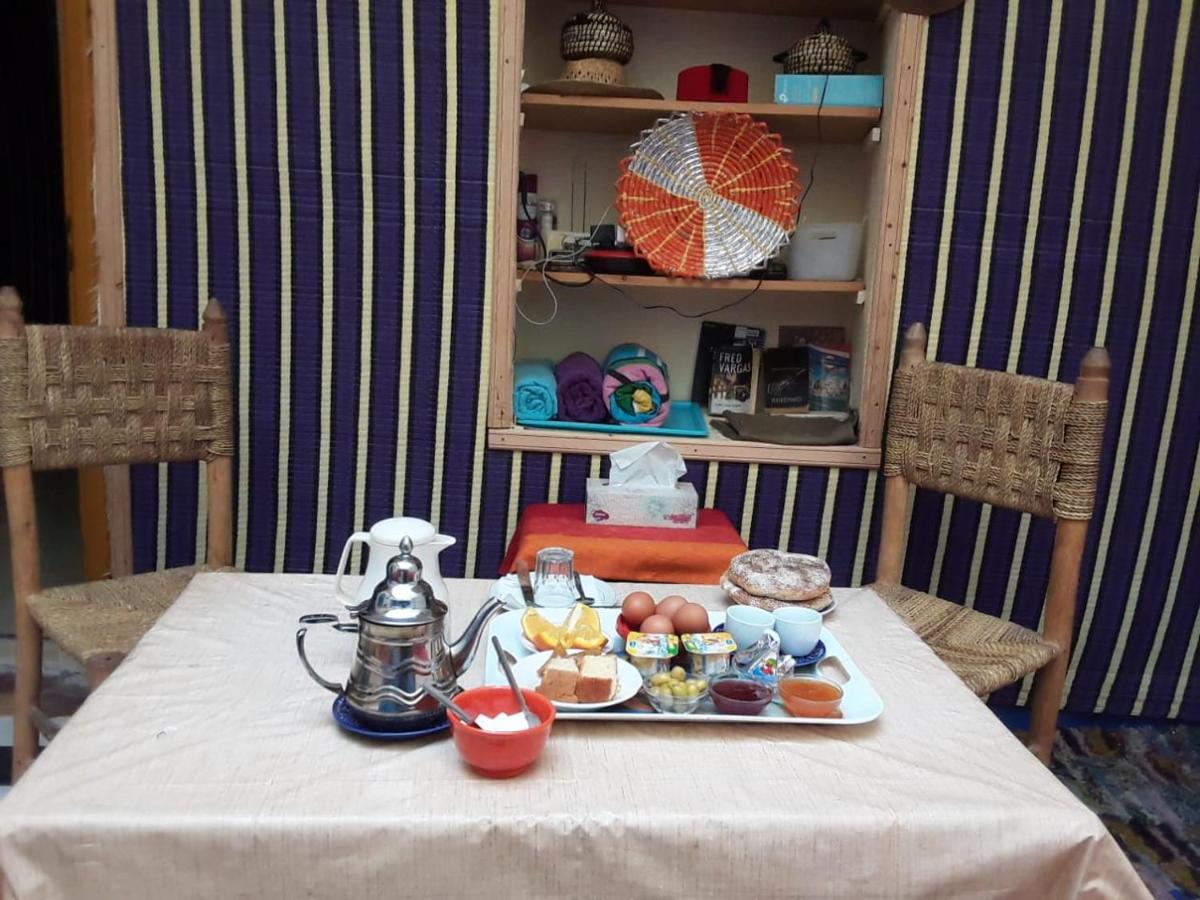 Ya Salam Hostel Marrakesh Bagian luar foto